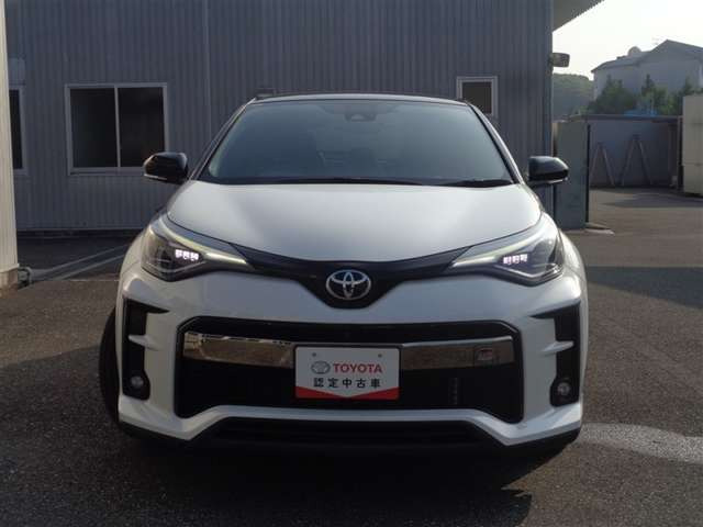 C-HRハイブリッド 1.8 S GR スポーツ