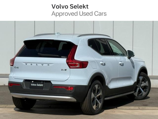 XC40ウルトラ B4 AWD 4WD