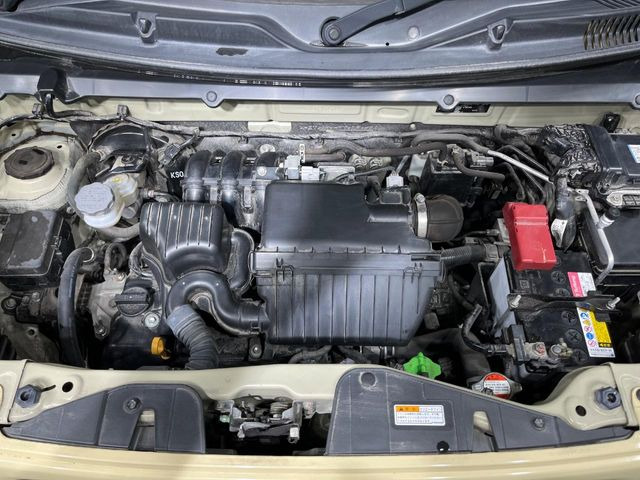 親切・丁寧な専門メカニックスタッフが応対!・車検・点検整備・事故等の修理などアフターサービスも安心。お車のカスタマイズもネクステージのサービススタッフまでご相談ください!
