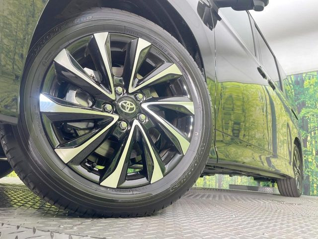 �y�����A���~�z�C�[���z�O�ςɃ}�b�`���������A���~�z�C�[���𑕒����Ă���܂��B�e��ЊO�A���~�z�C�[����A�X�^�b�h���X�^�C�����戵�����Ă���܂��B���񂲑��k����������
