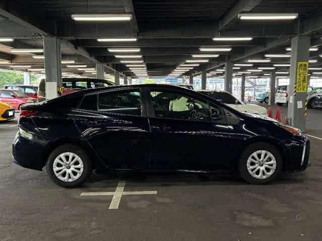 プリウス1.8 S セーフティ プラスII