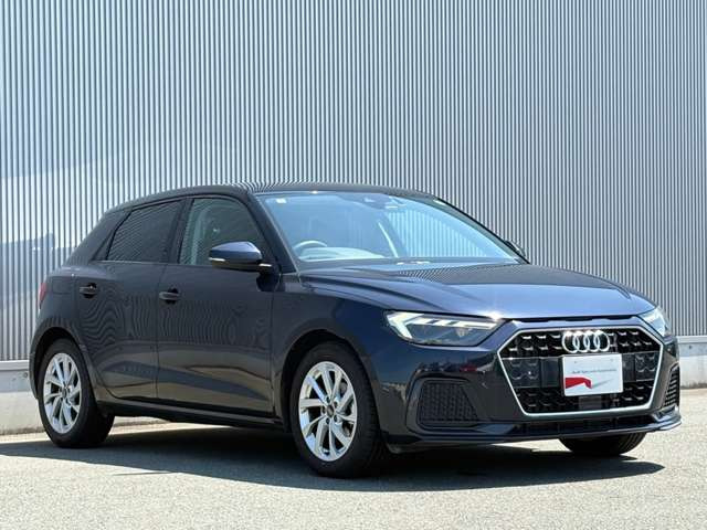 A1スポーツバック25 TFSI アドバンスド