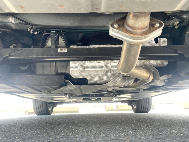 下回りがきれいなうちに、防錆加工の施工がオススメ。降雪地域はもちろん、沿岸部にお住いの方や、趣味でマリン・ウィンタースポーツをされる方に大変好評いただいております。