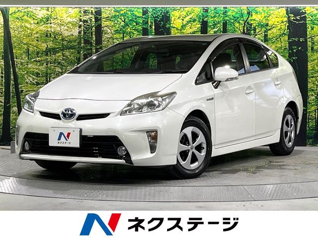 プリウス1.8 S