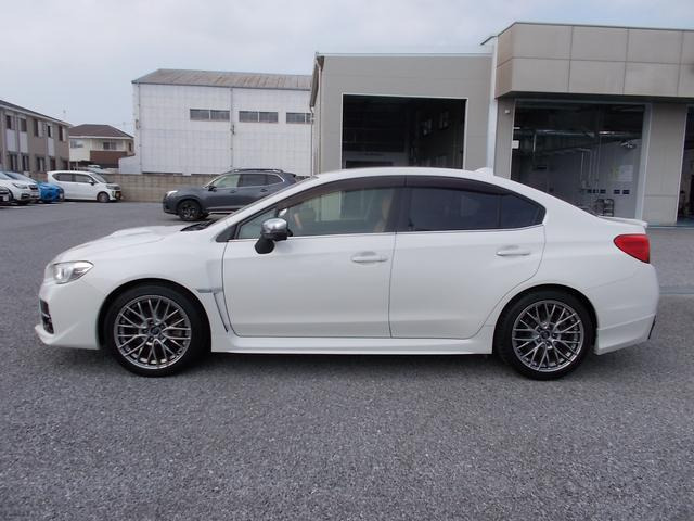 WRXS4 2.0 スポルヴィータ 4WD