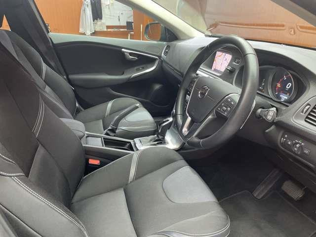V40D4 ダイナミック エディション ディーゼル