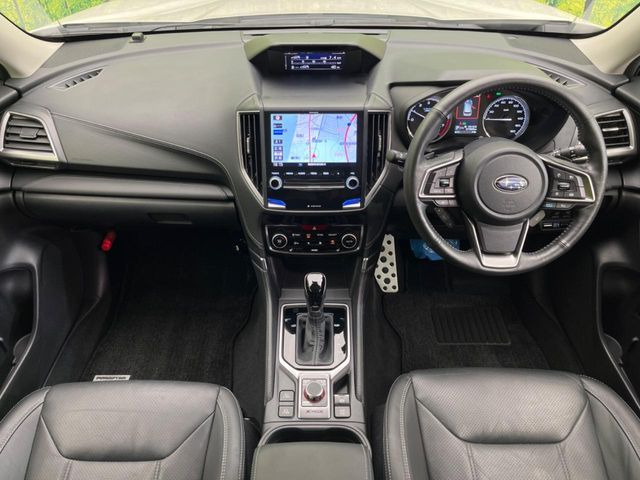 フォレスター2.0 アドバンス 4WD