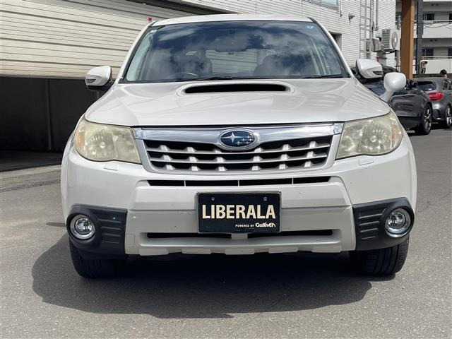 フォレスター2.0 XT 4WD