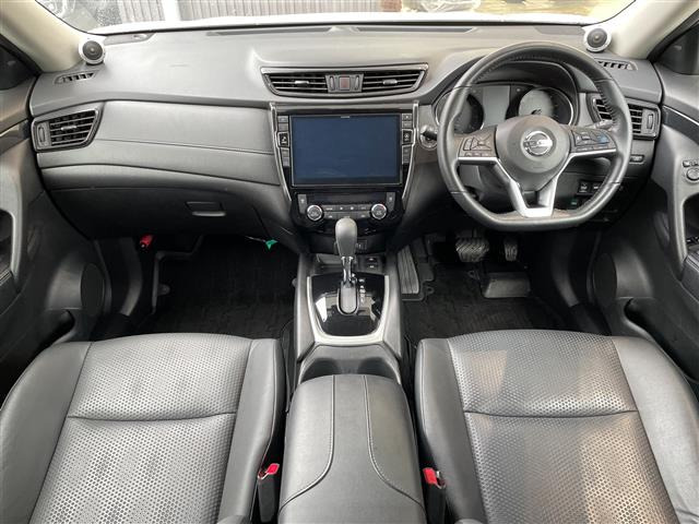 エクストレイル2.0 20Xi 4WD