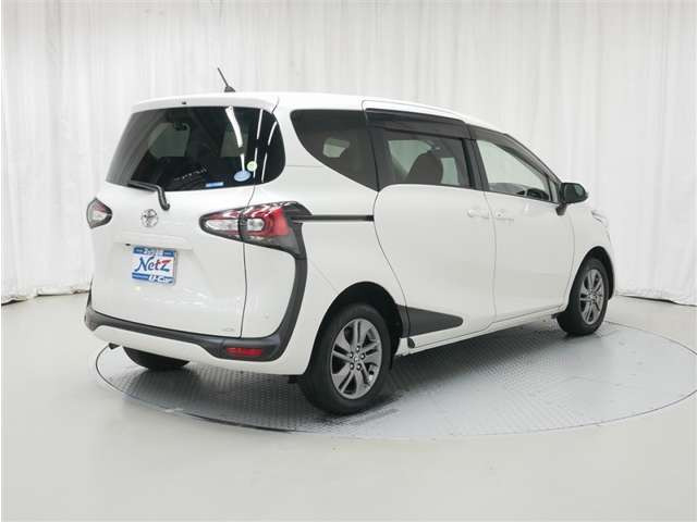 シエンタ1.5 G クエロ 4WD
