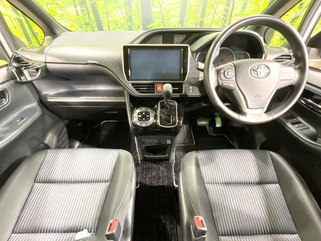 ヴォクシー2.0 ZS 煌II