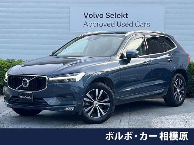 XC60B5 AWD モメンタム 4WD