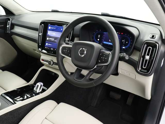 XC40アルティメット B4 AWD 4WD