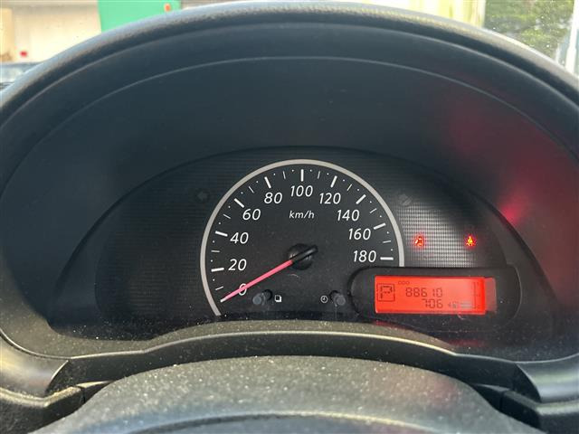 マーチ1.2 12S Vパッケージ