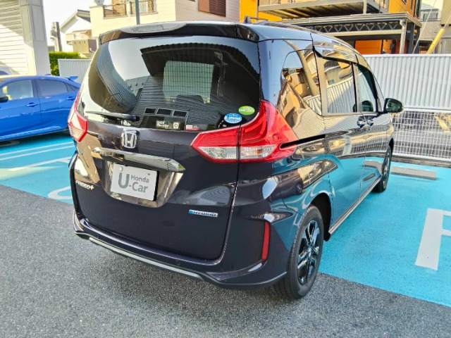 フリード+1.5 ハイブリッド クロスター 4WD