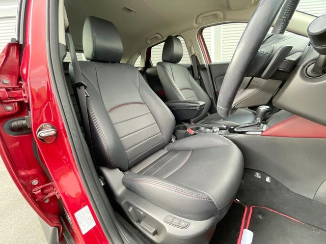 �^�]�Ȃ܂��ɂ͏\���ȃX�y�[�X������A�啿�ȕ��ł��������^�]���Ă�����������ł��B