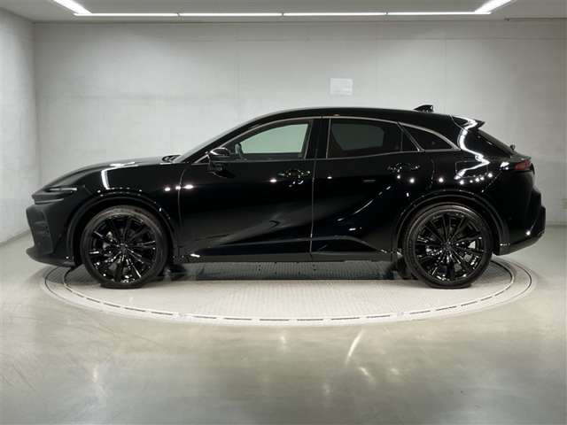 クラウンスポーツ2.5 Z E-Four 4WD