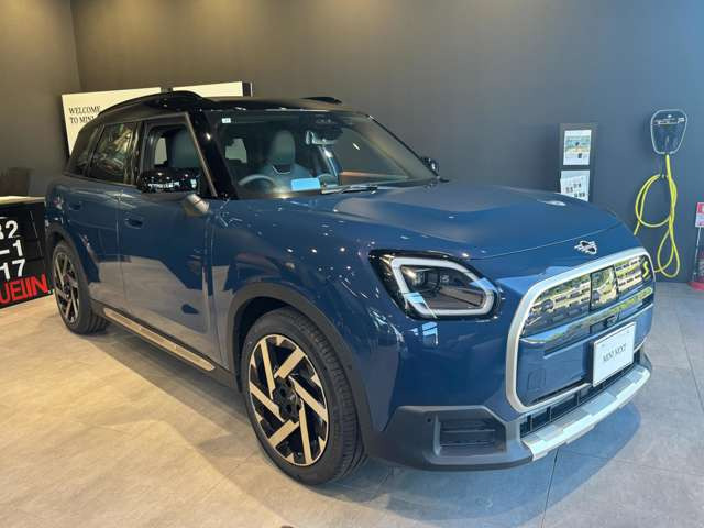 ミニカントリーマンSE ALL4 4WD