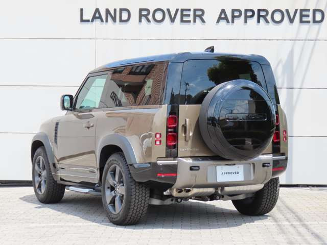 ディフェンダー90 Xダイナミック HSE 3.0L D350 ディーゼル 4WD