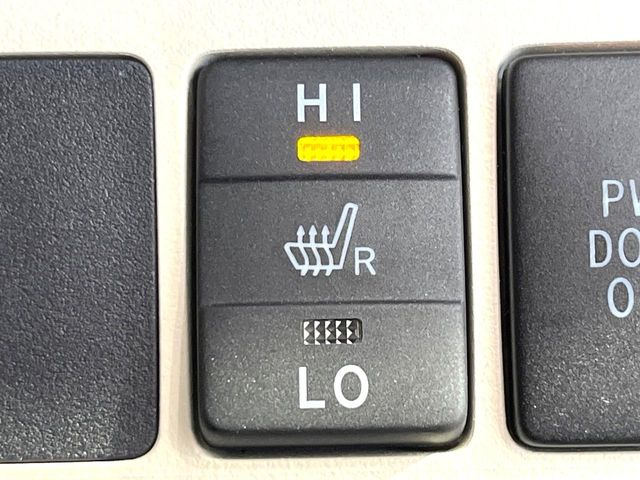 �y�V�[�g�q�[�^�[�z�������ɏd�󂷂�V�[�g�q�[�^�[!�G�A�R����葁�����܂��Ă����̂Ŋ�����̐l�����S�ł��ˁ�G�A�R���̉����͊������邩����A�Ƃ������ɂ����������߂ł��B