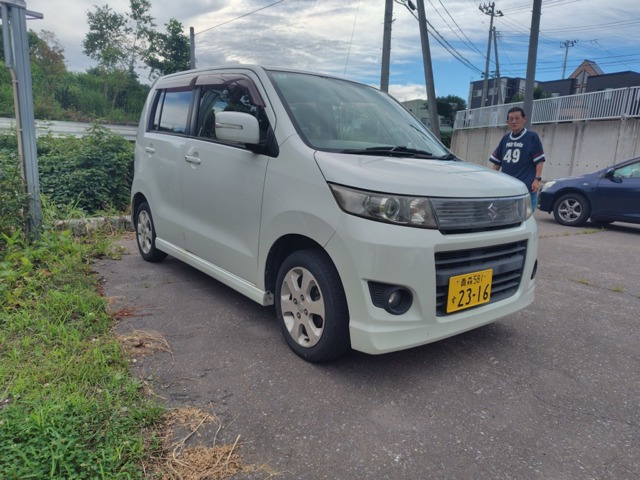 ワゴンRスティングレーX 4WD