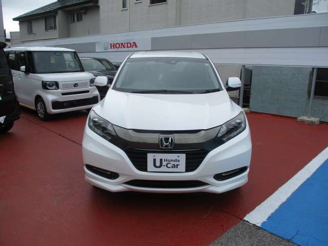 ヴェゼル1.5 ハイブリッド Z ホンダセンシング 4WD