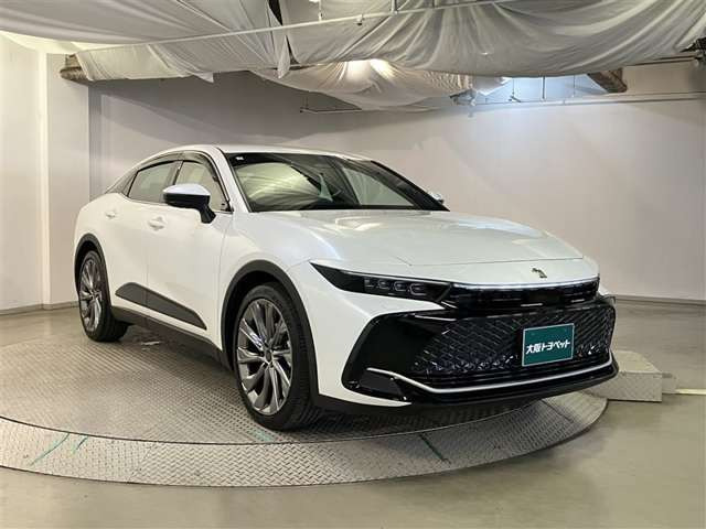 クラウンクロスオーバー2.5 G アドバンスト レザー パッケージ E-Four 4WD