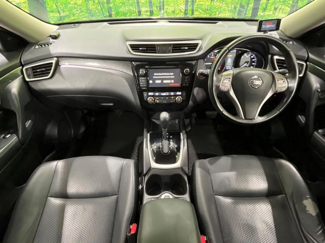 エクストレイル2.0 20Xtt エマージェンシーブレーキパッケージ