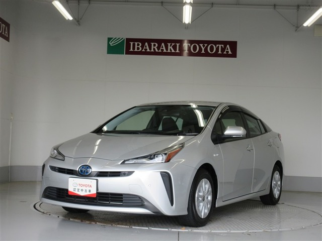 プリウス1.8 S