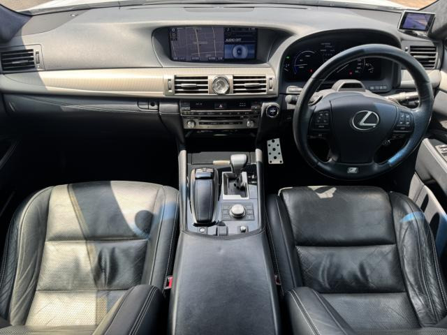 LS600h Fスポーツ 4WD