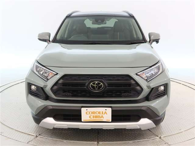 RAV42.0 アドベンチャー 4WD