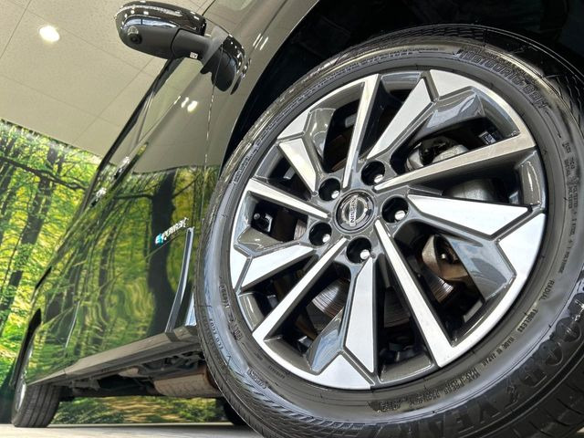 �y�����I�v�V����16�C���`�A���~�z�C�[���z�����I�v�V�����z�C�[���𑕒��B���s���\�̌���ɉ����A�O�ς����X�^�C���b�V���ɂȂ��Ă��܂��B