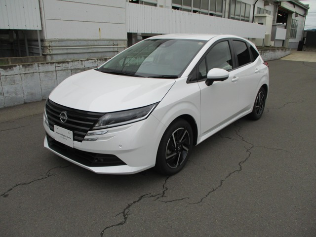 ノート1.2 X FOUR 4WD
