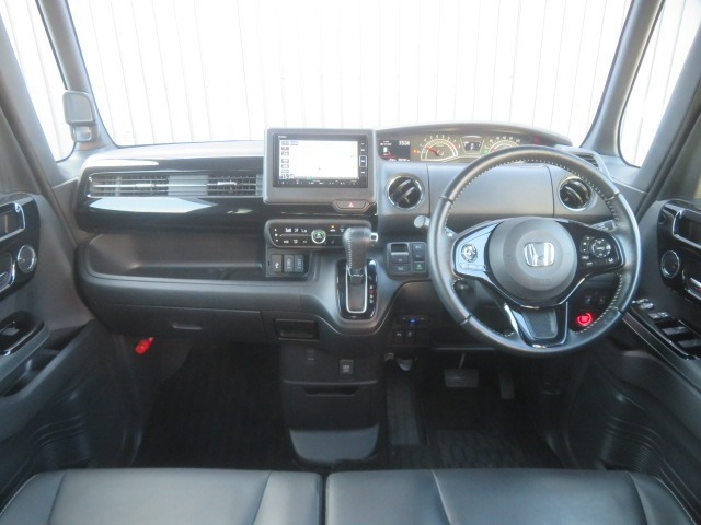 N-BOXカスタムL ターボ 4WD