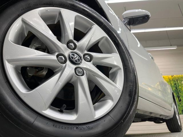 �y�����A���~�z�C�[���z�O�ςɃ}�b�`���������A���~�z�C�[���𑕒����Ă���܂��B�e��ЊO�A���~�z�C�[����A�X�^�b�h���X�^�C�����戵�����Ă���܂��B���񂲑��k����������