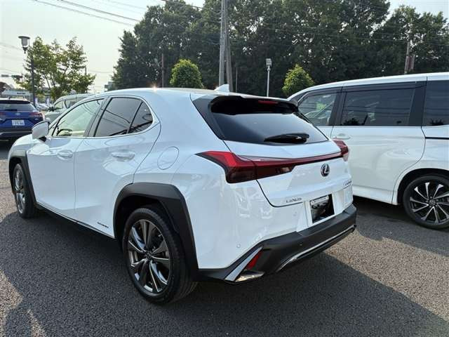 UX250h Fスポーツ