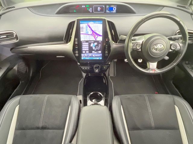 プリウスPHV1.8 S ナビパッケージ GR スポーツ