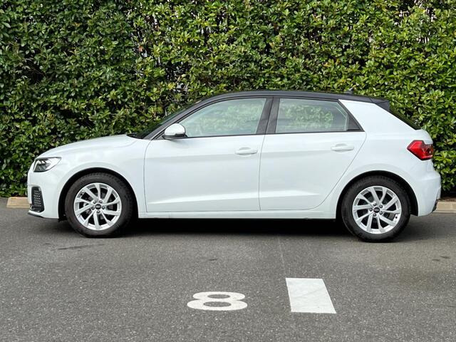 A1スポーツバック25 TFSI アドバンスド