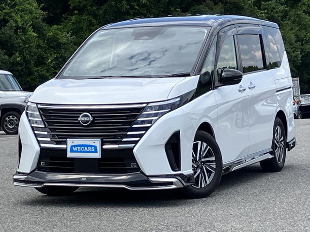セレナ1.4 e-POWER ハイウェイスターV