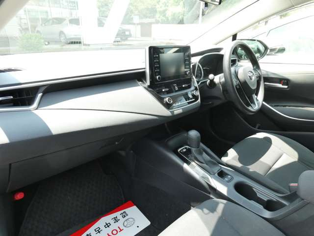 カローラツーリング1.8 ハイブリッド G-X
