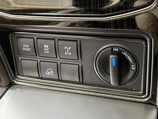 4WD�̂��Ԃł��̂ŁA�ᓹ�ł����S�ł���~��n�n��ɂ��Z�܂��̕��ȊO�ɂ��A�E�B���^�[�X�|�[�c����̕���~��n��֋A�Ȃ����@�������ɂ���������!