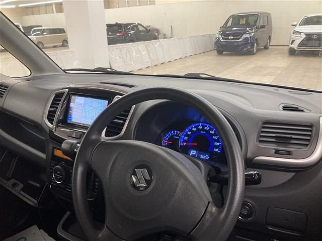 ソリオ1.2 X 4WD