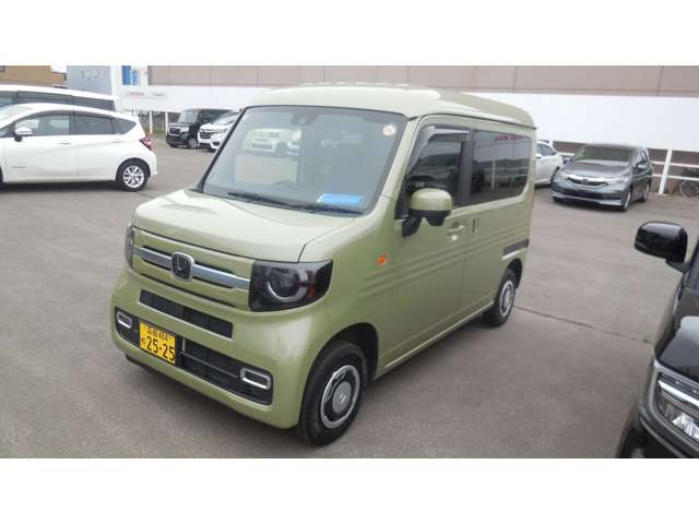 N-VAN+スタイル ファン 4WD
