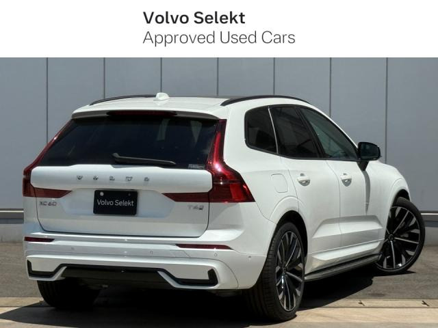 XC60ウルトラ T6 AWD プラグイン ハイブリッド 4WD