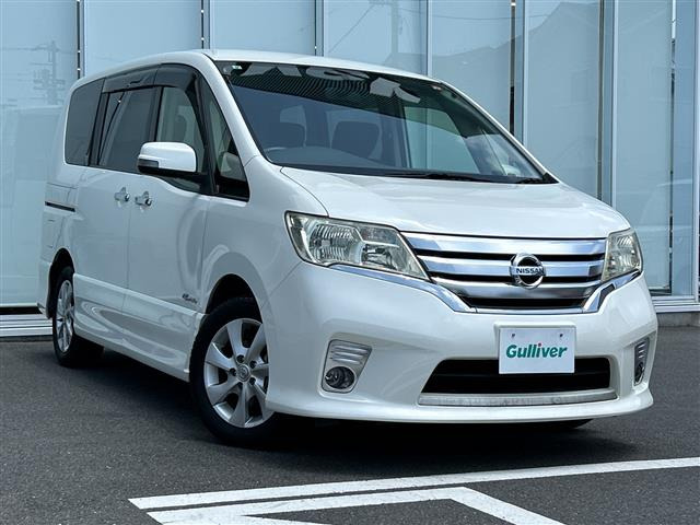 セレナ2.0 ハイウェイスター S-HYBRID Vセレクション