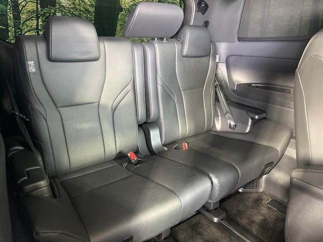 3��ڃV�[�g�͂�������ԗǍD����l�ł��������ƍ����Ē����܂��̂ŁA��l���ł̂��o���������N���N�ł��􂲉Ƒ��ŁA�C�̒m�ꂽ���ԂŁA�h���C�u�ɍs���̂��y���݂ł��ˁ�