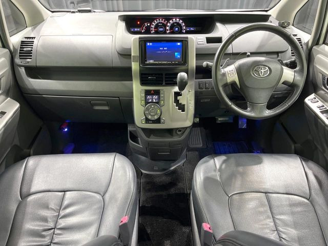 ヴォクシー2.0 ZS 煌II
