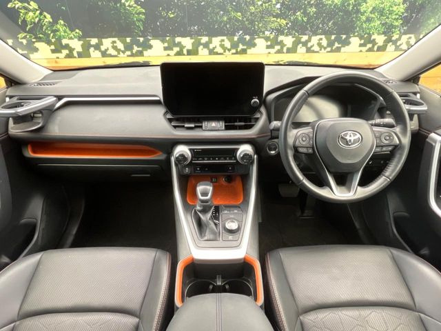 RAV42.5 ハイブリッド アドベンチャー E-Four 4WD