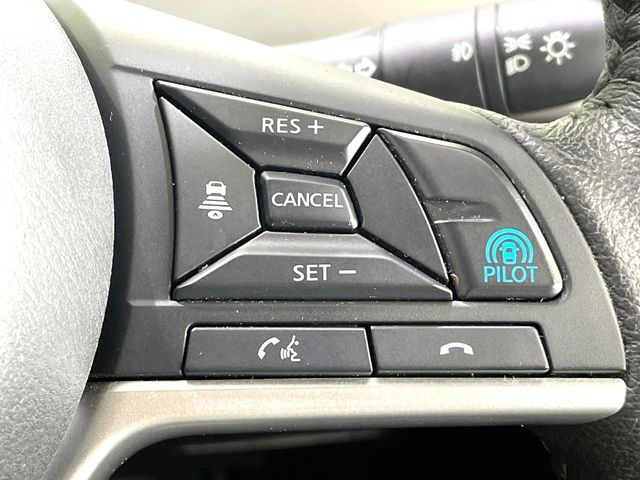 セレナ1.2 e-POWER ハイウェイスターV
