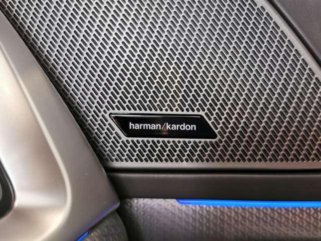 X1M35i xドライブ DCT 4WD